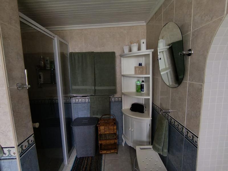 5 Bedroom Property for Sale in Stilbaai Rural Western Cape